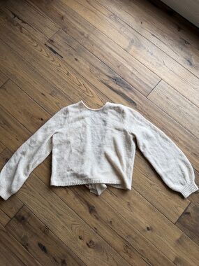 Abercrombie & Fitch Cream Cropped Crewneck Sweater